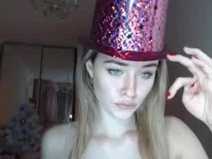 Find6.xyz whore oksanafedorova showcasing bootie on live webcam